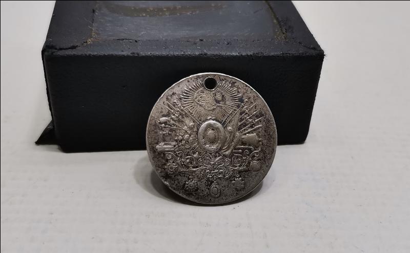 OSMANLI GÜMÜŞ LİYAKAT MADALYASI