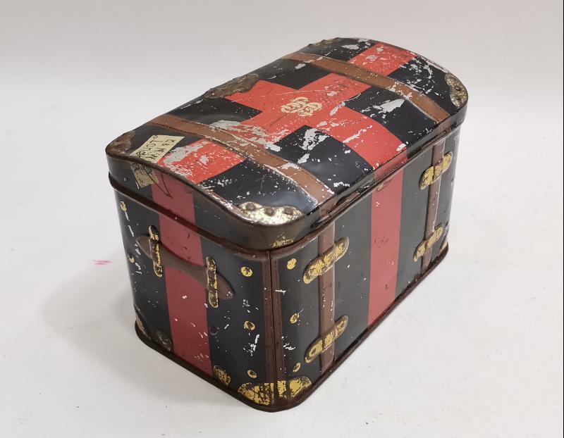 OSMANLICA, FRANSIZCA VE ERMENİCE YAVRUYAN YAZILI TENEKE KUTU