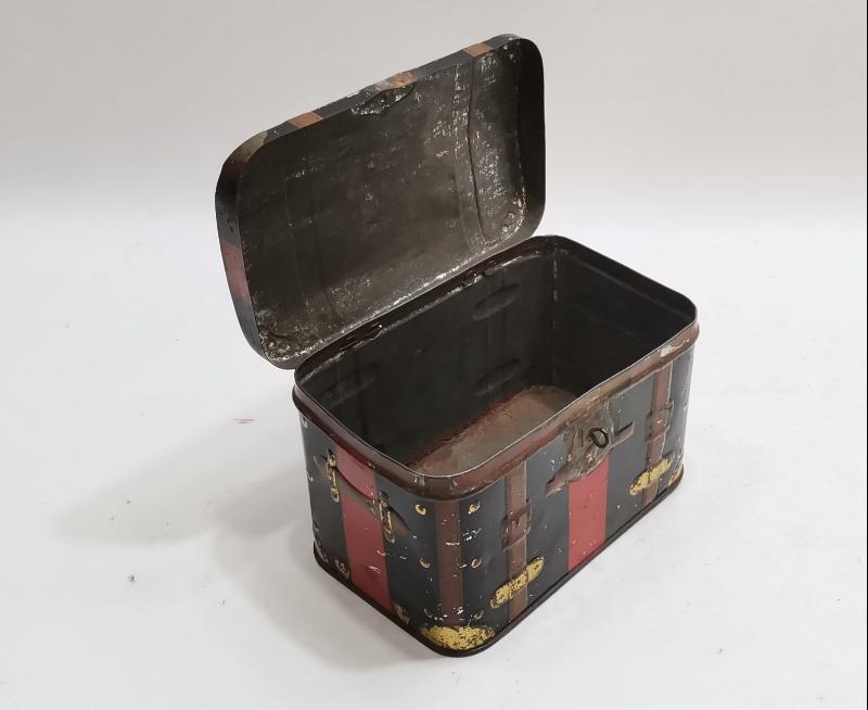 OSMANLICA, FRANSIZCA VE ERMENİCE YAVRUYAN YAZILI TENEKE KUTU