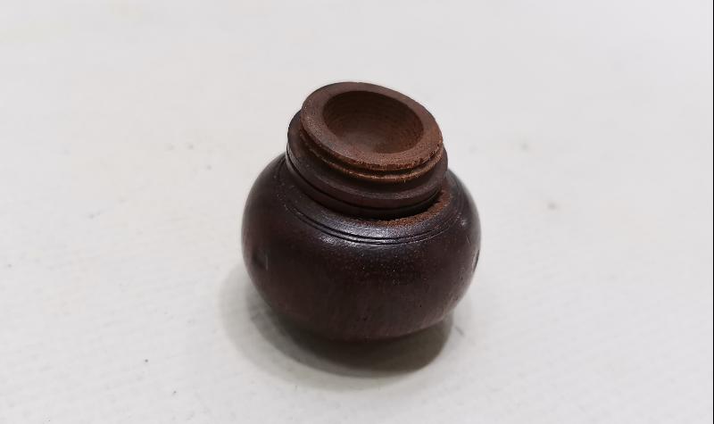 PELESENK ENFİYE KUTUSU