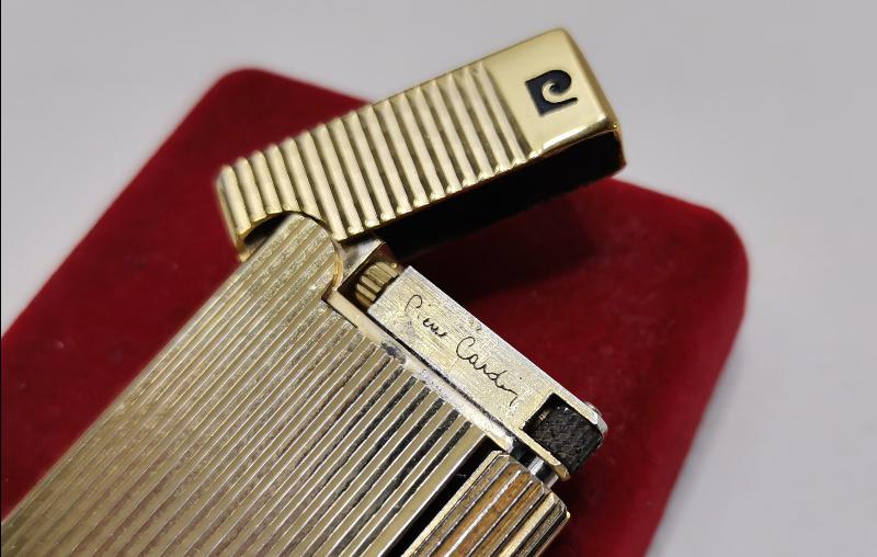 PIERRE CARDIN BENZİNLİ ÇAKMAK