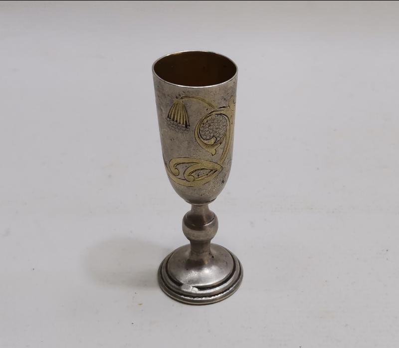 RUS YAPIMI 84 DAMGALI ANTİKA GÜMÜŞ KADEH