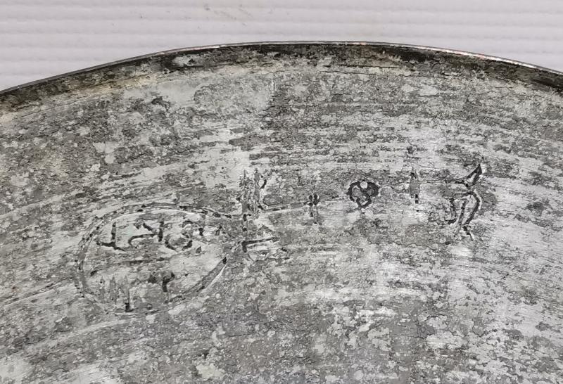 SAZ TUĞRALI VE OSMANLICA YAZILI BAKIR LENGER