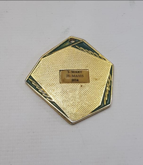 TERAKKKİ VAKFI MADALYASI