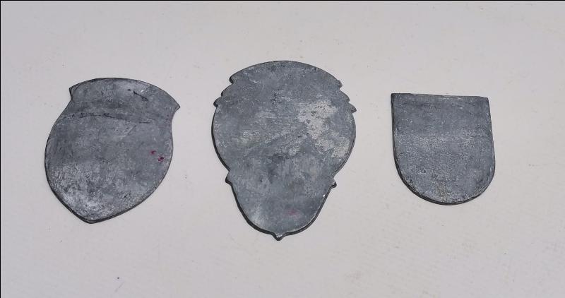 ÜÇ ADET ASKERİ BRÖVE