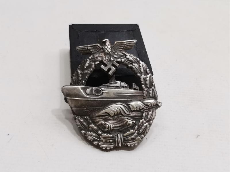 2. DÜNYA SAVAŞI ÇOK NADİR NAZİ ALMAN DONANMA ROZETİ 