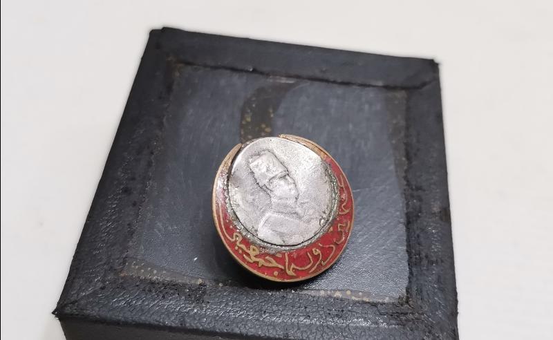 KALPAKLI MUSTAFA KEMAL PAŞA GÖRSELLİ OSMANLI DONANMA CEMİYETİ ROZETİ