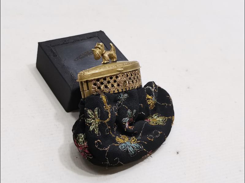 OSMANLI DÖNEMİ AVRUPA YAPIMI NADİR FORMDA BOZUK PARA CÜZDANI 