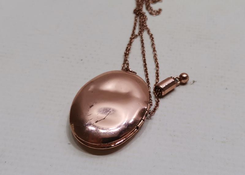 ANTİKA ALTIN KAPLAMA RESİMLİK KOLYE