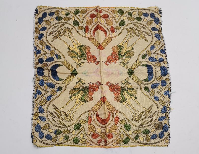 OSMANLI DÖNEMİ DEVE ÜSTÜNDE BEDEVİ VE HİLAL RESİMLİ KIRLENT YÜZÜ