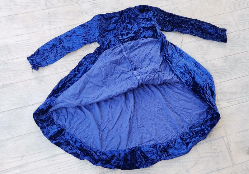 OSMANLI DÖNEMİ KADİFE KADIN ELBİSESİ 