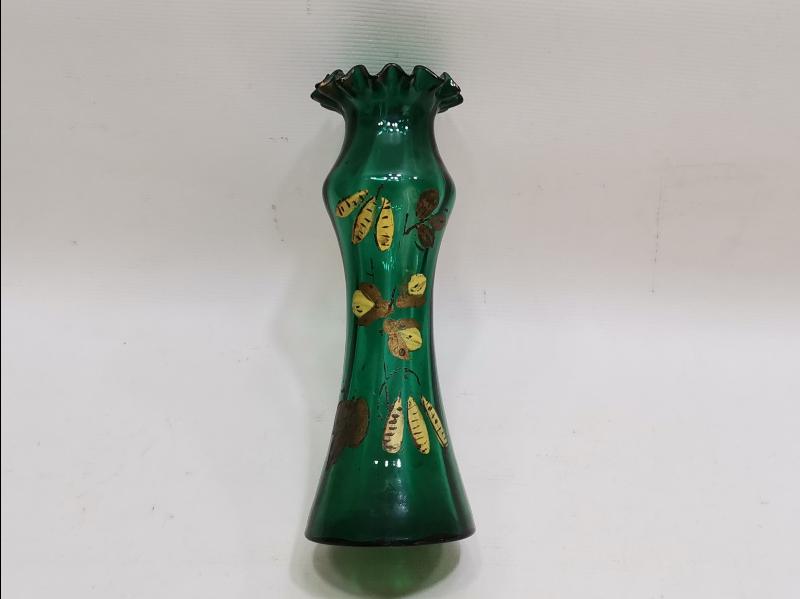 OSMANLI DÖNEMİ YEŞİL RENKLİ KOPARMA CAM VAZO