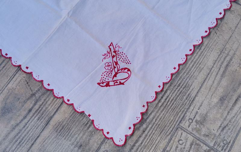 OSMANLICA İNİSİYALLİ SEHPA ÖRTÜSÜ