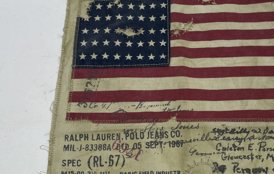 ANTİKA AMERİKAN BAYRAKLI KUMAŞ PARÇASI