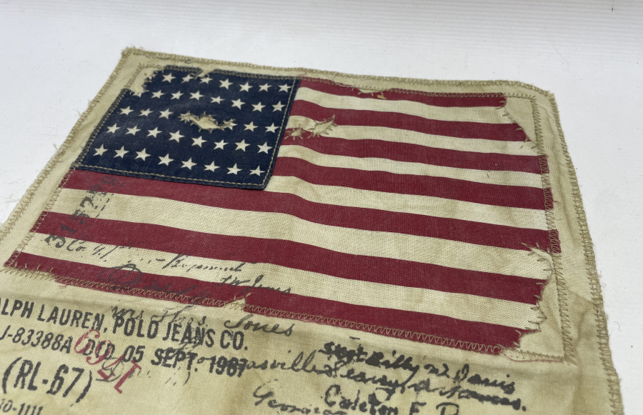 ANTİKA AMERİKAN BAYRAKLI KUMAŞ PARÇASI