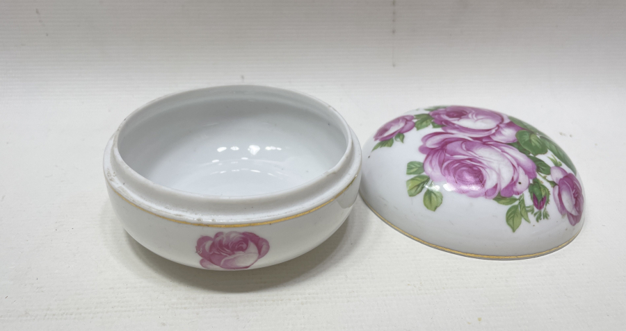 ANTİKA PORSELEN KAPAKLI MÜCEVHER KUTUSU