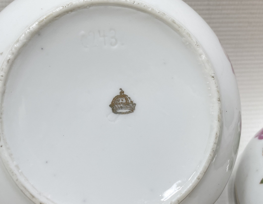 ANTİKA PORSELEN KAPAKLI MÜCEVHER KUTUSU