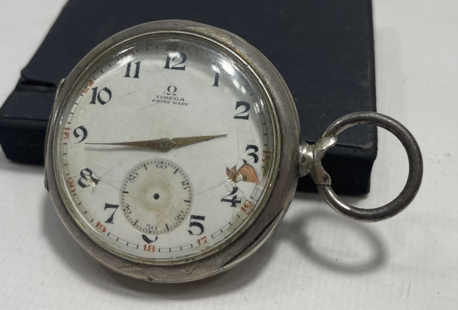 GÜMÜŞ KASA OMEGA CEP SAATİ