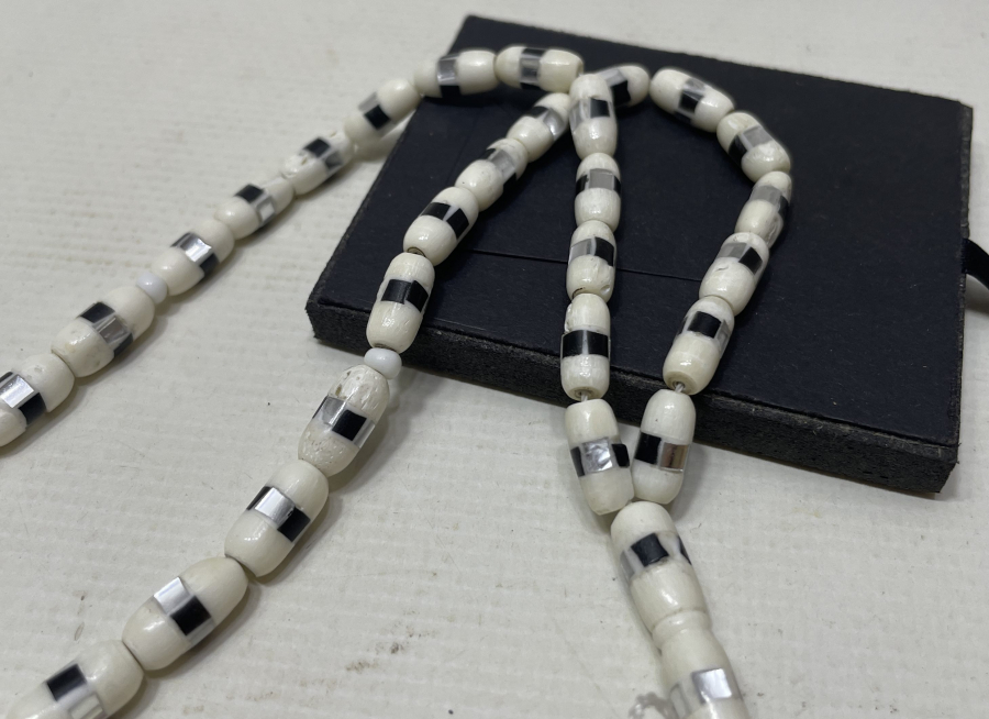 KEMİK ÜZERİ SEDEF ÇAKMA İŞÇİLİKLİ TESPİH