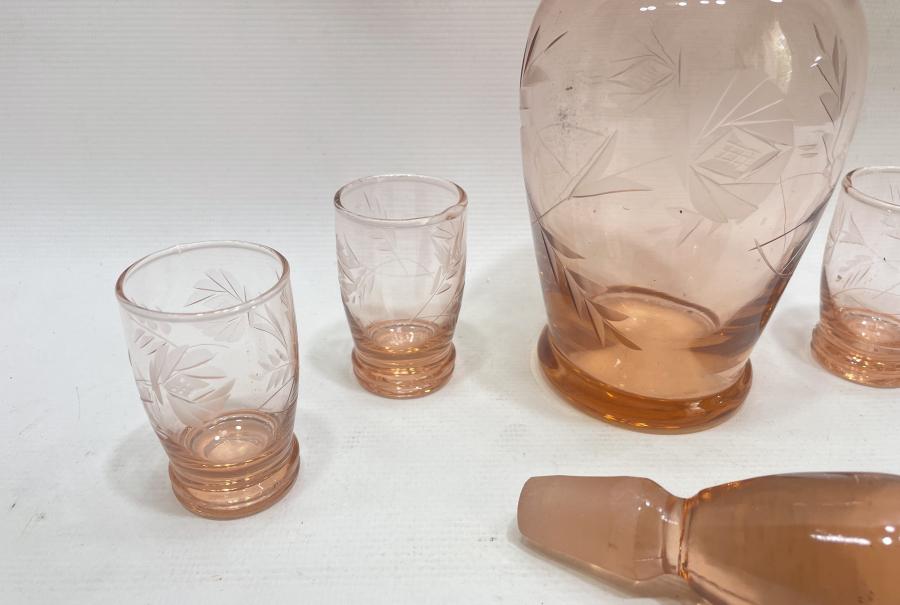 KRİSTAL KESME İŞÇİLİKLİ ANTİKA LİKÖR TAKIMI