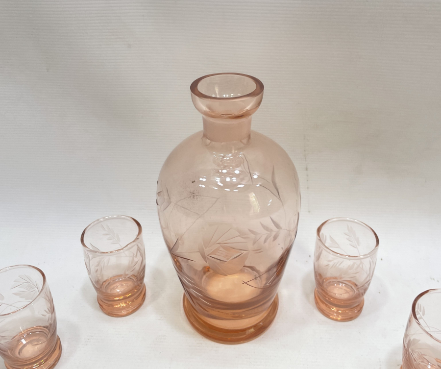 KRİSTAL KESME İŞÇİLİKLİ ANTİKA LİKÖR TAKIMI