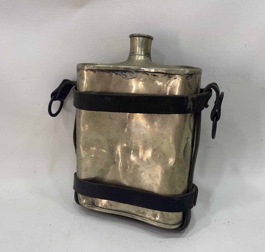 ORJİNAL DERİSİ İLE 1. DÜNYA SAVAŞI DÖNEMİ ASKER MATARASI