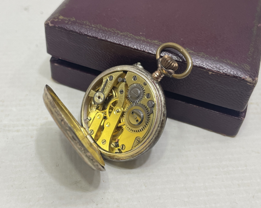 ORJİNAL KUTUSUNDA ANTİKA KURMALI CEP SAATİ