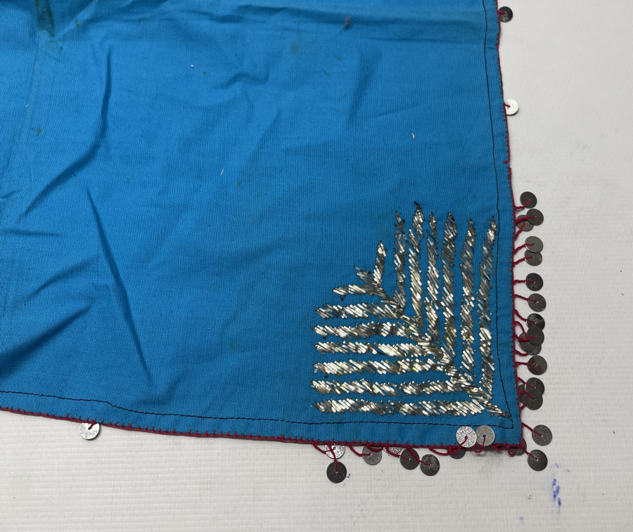 OSMANLI DÖNEMİ GÜMÜŞ SIRMA İŞÇİLİKLİ DAMAT MENDİLİ