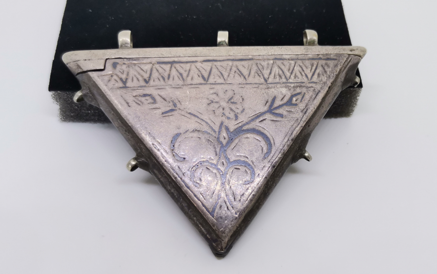 OSMANLI DÖNEMİ ÜZERİ SAVATLI BÜYÜK BOY GÜMÜŞ ASKER HAMAYILI