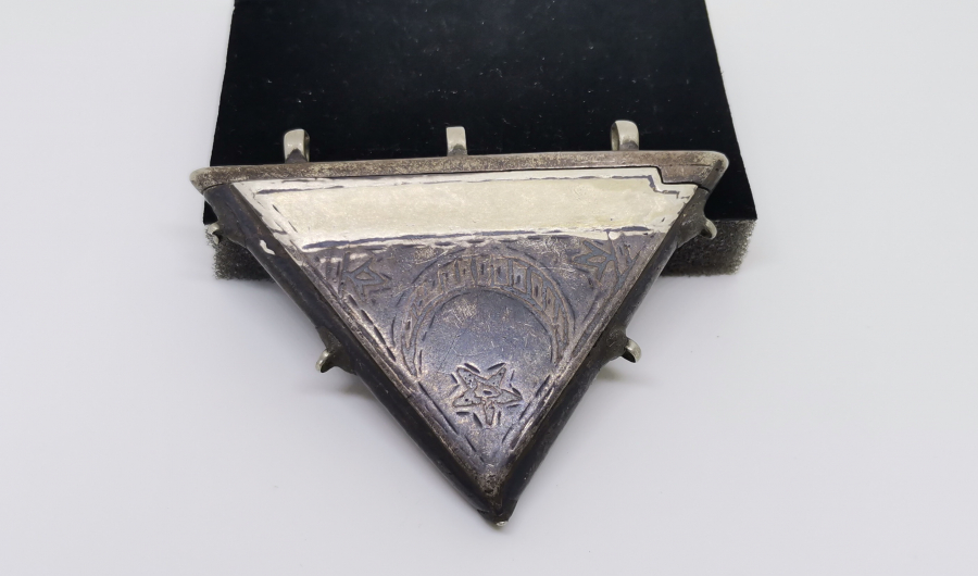 OSMANLI DÖNEMİ ÜZERİ SAVATLI BÜYÜK BOY GÜMÜŞ ASKER HAMAYILI