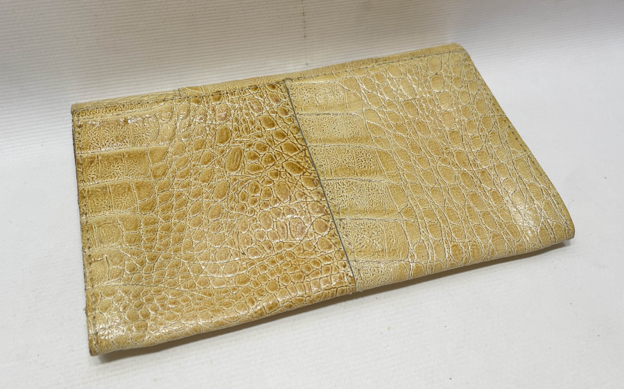 TİMSAH DERİSİNDEN MAMUL ANTİKA CÜZDAN