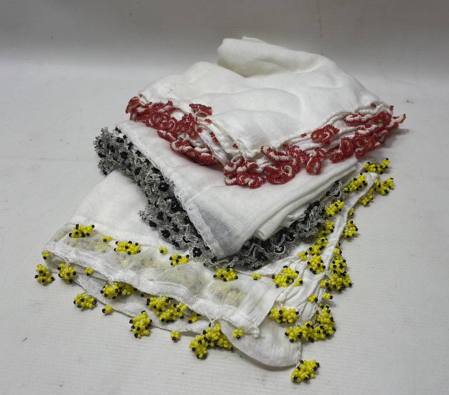 3 ADET ANTİKA BONCUKLU YAZMA LOTU