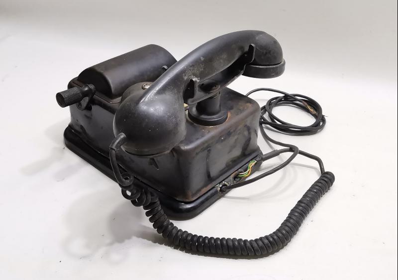 ANTİKA ÇEVİRMELİ TELEFON