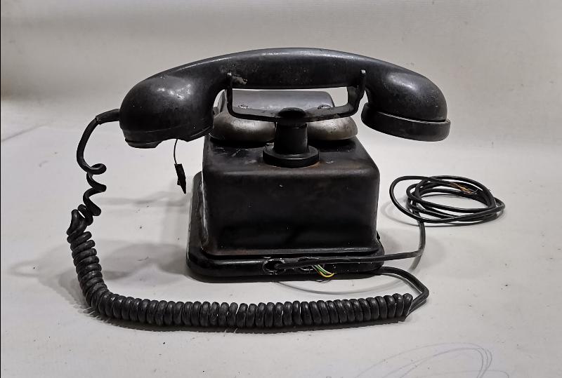 ANTİKA ÇEVİRMELİ TELEFON