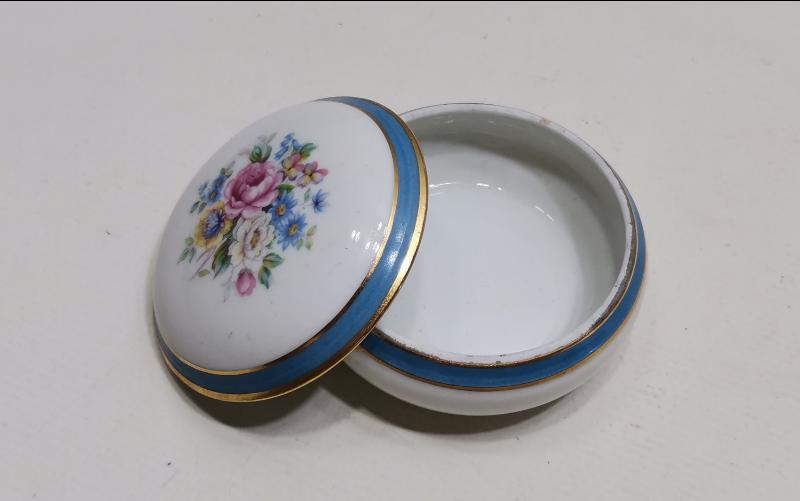 ANTİKA LIMOGES PORSELEN MÜCEVHER KUTUSU