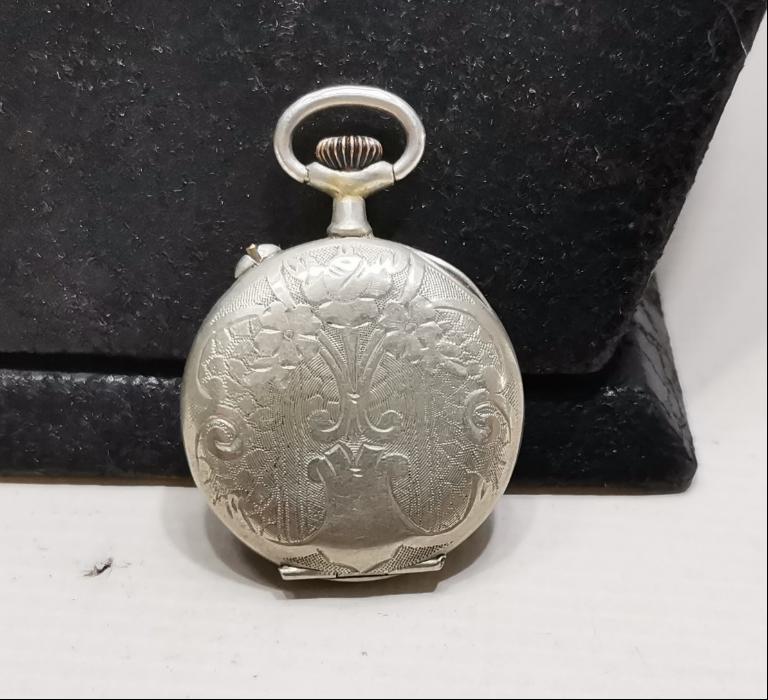 ANTKA GÜMÜŞ ZENNE CEP SAATİ 