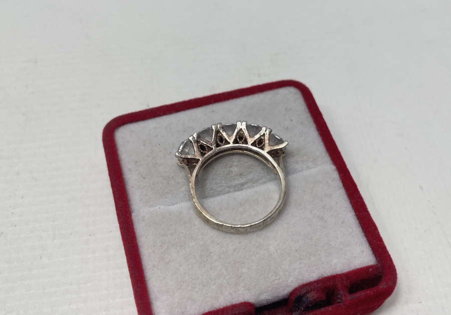 BÜYÜK MARGAZİT TAŞLARLA SÜSLÜ 5 TAŞ YÜZÜK