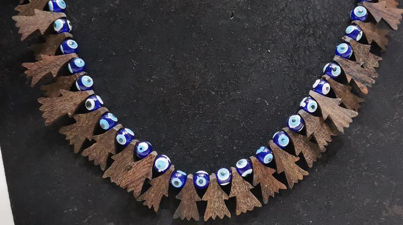 ÇİTLEMBİK AĞACINDAN YAPILMIŞ NAZARLIK KOLYE