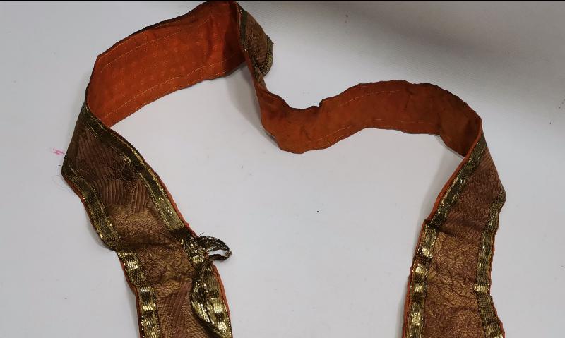 OSMANLI DÖNEMİ RUM İŞİ ALTIN SIRMA İŞLEMELİ PAPAZ ATKISI