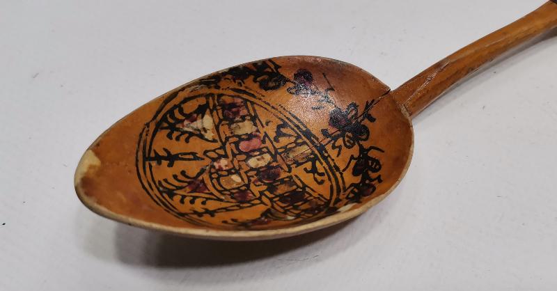 OSMANLICA YAZILI EL BOYAMA AHŞAP KAŞIK 