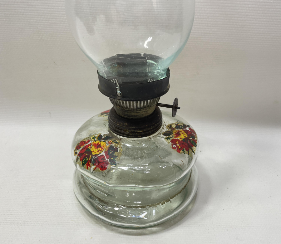 ÜZERİ İŞLEMELİ ANTİKA GAZ LAMBASI