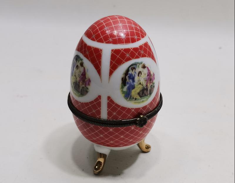 YUMURTA FORMLU WJ MARKA ANTİKA MÜCEVHER KUTUSU 