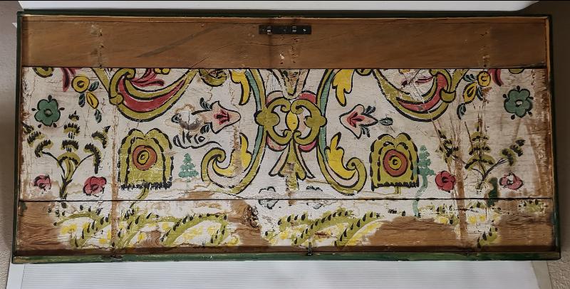 OSMANLI DÖNEMİ TOKAT İŞİ 1909 TARİHLİ EL BOYAMA SANDIK KAPAĞI