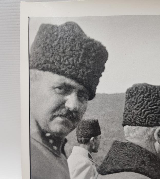 BÜYÜK BOY KALPAKLI ATATÜRK FOTOĞRAFI