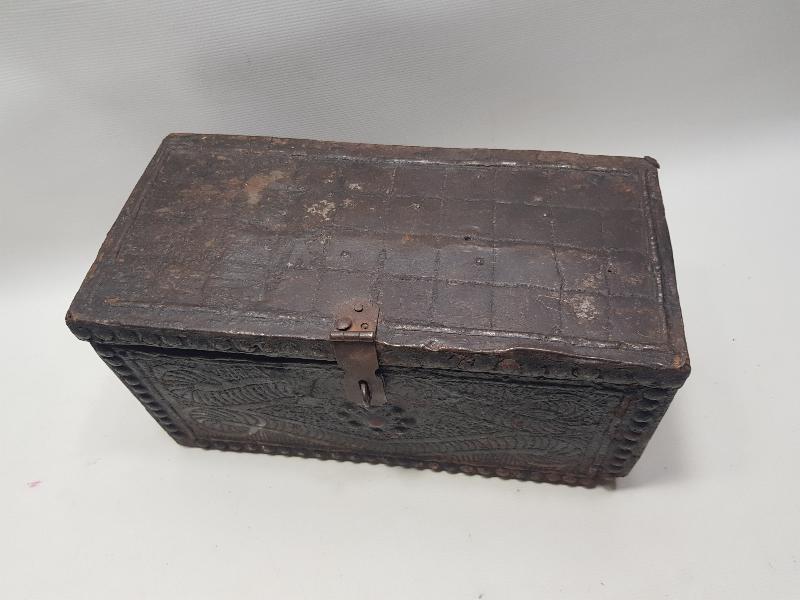 OSMANLI DÖNEMİ ÇOK NADİR FORMDA MÜCEVHER SANDIĞI