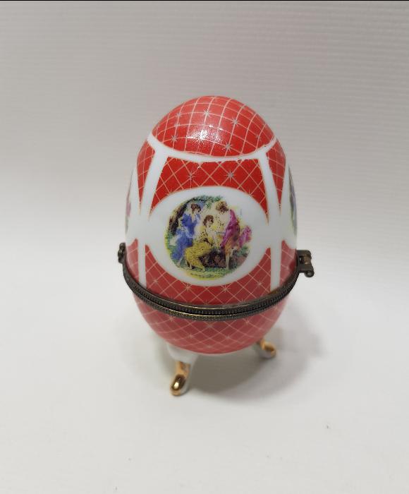 YUMURTA FORMLU WJ MARKA ANTİKA MÜCEVHER KUTUSU 