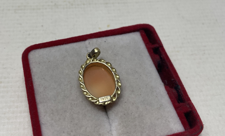 ALTIN KAPLAMA ANTİKA KAMEO KOLYE