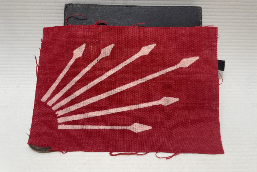 CUMHURİYET BAŞLARI ÇOK NADİR CHP YAKA BAYRAĞI