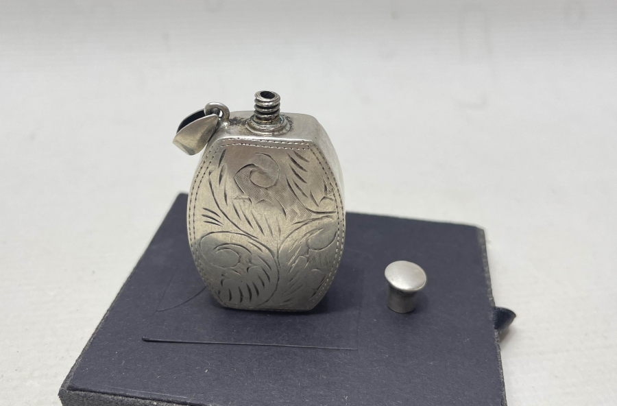 KALEM İŞÇİLİKLİ ANTİKA GÜMÜŞ KOKULUK