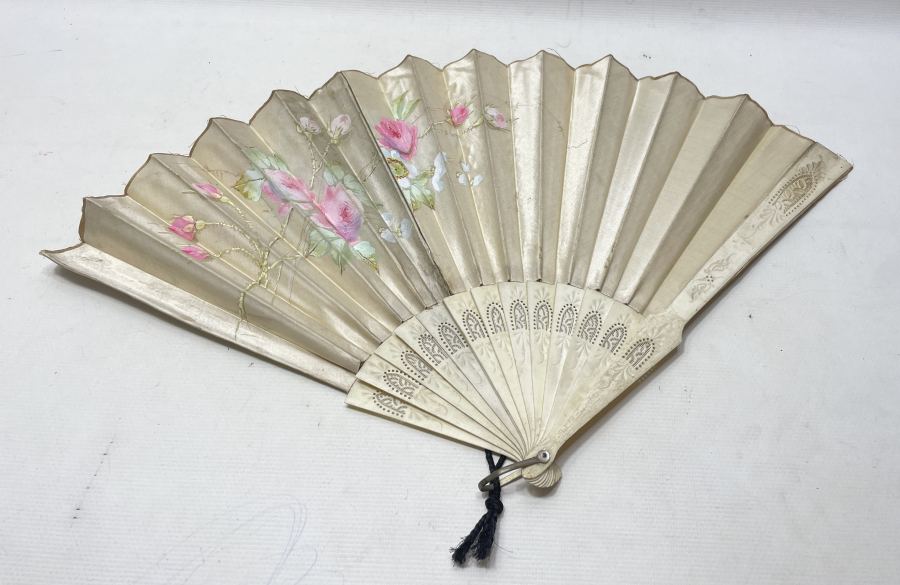 OSMANLI DÖNEMİ EL BOYAMA VE TESTERE İŞÇİLİKLİ YELPAZE